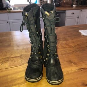 Conquest Carly Sorel winter boots!